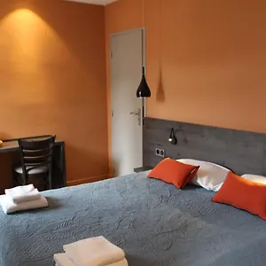 Le Pont Neuf Hotel Saint-Affrique